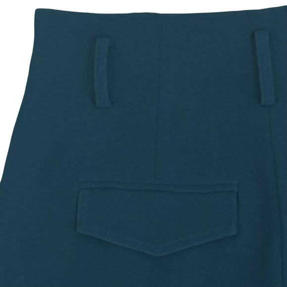 VINCE. Deep Navy Blue Pleated High-Rise Pleated Front Dress Shorts Women’s  4 - Picture 10 of 10